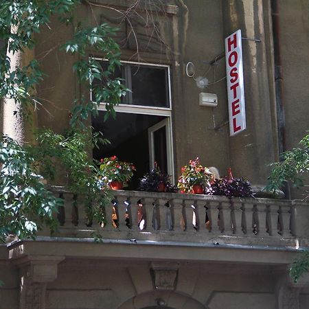 Hostel Sova Нови Сад Екстериор снимка