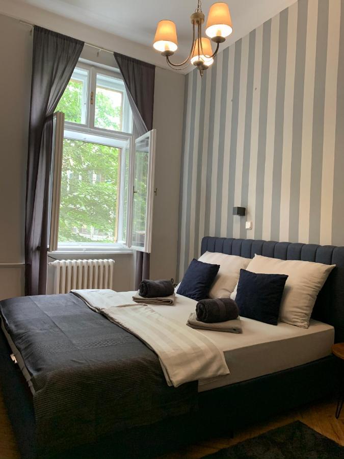 Hostel Sova Нови Сад Екстериор снимка