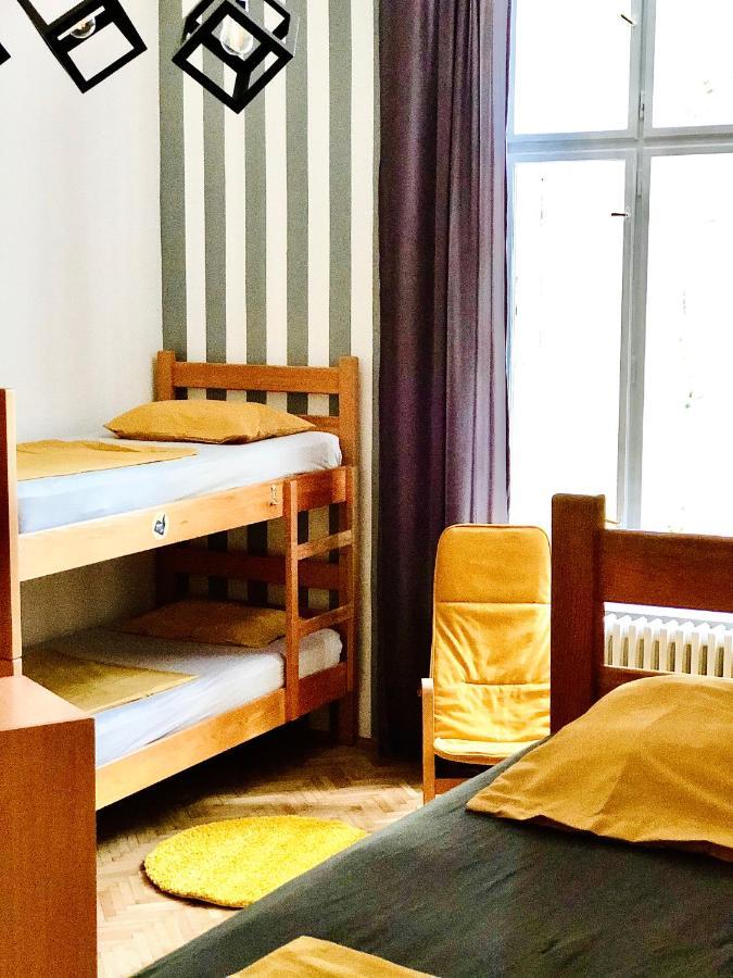 Hostel Sova Нови Сад Екстериор снимка