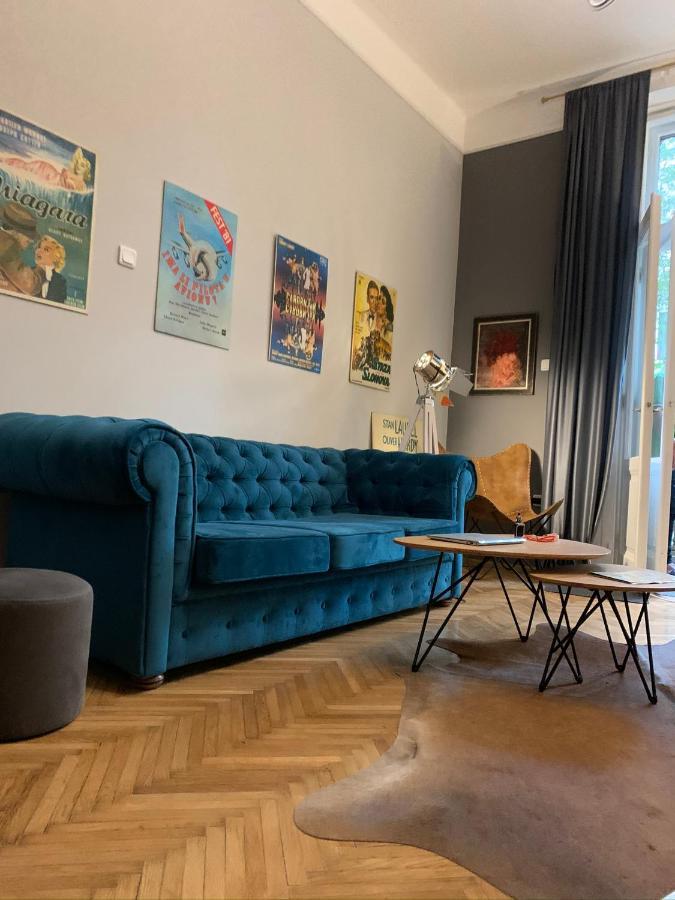 Hostel Sova Нови Сад Екстериор снимка